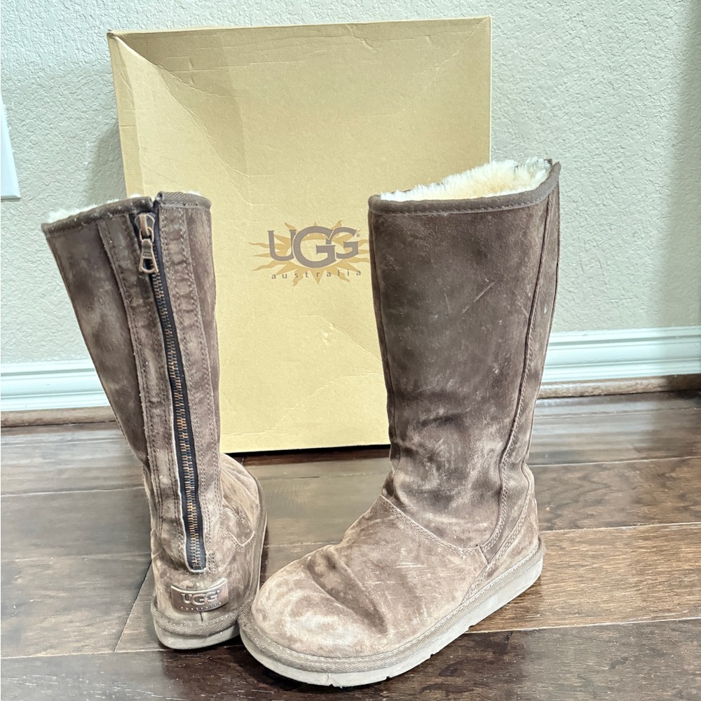 UGG Brown Suede Shearling Boots KNIGHTSBRIDGE